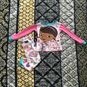 3t pajamas Disney!